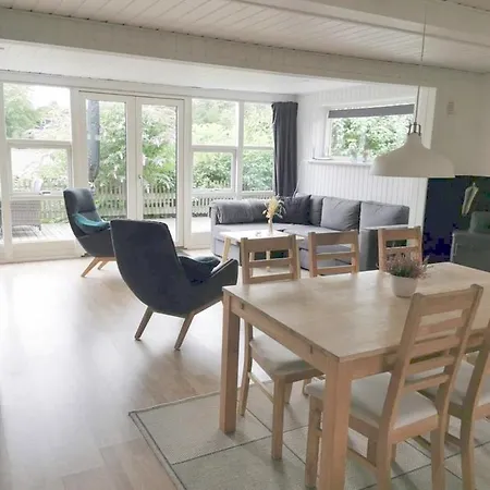 Sommerhus Taet Ved Vibaek Strand Og Ebeltoft. 別荘